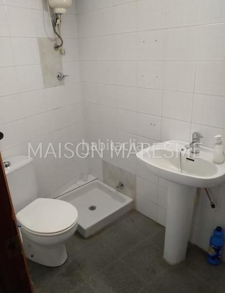 Foto 99def543-1c55-42c3-a060-57757ceb9b9d. Location local commercial dans Canet de Mar