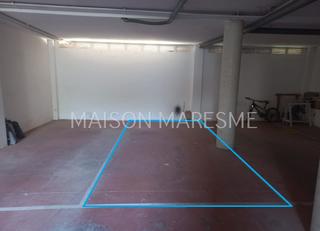Miete Motorradparkplatz in Canet de Mar. Plaza de parking en alquiler