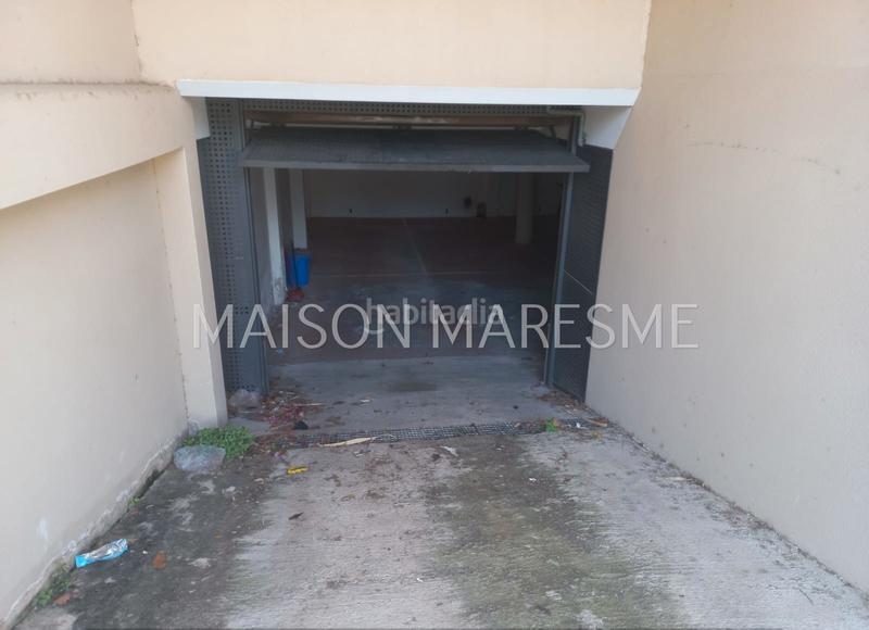 Foto 0a1f87b5-4702-49fa-8835-6d36ffda29e0. Location parking voiture dans Canet de Mar