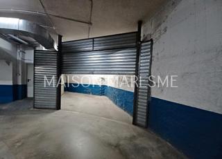Aparcament cotxe a Canet de Mar. Garaje con trastero en venta