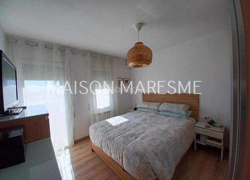 Foto 1b720753-47f5-4afe-9214-f8fe9c9e039e. Dúplex tripex en venta en Canet de Mar