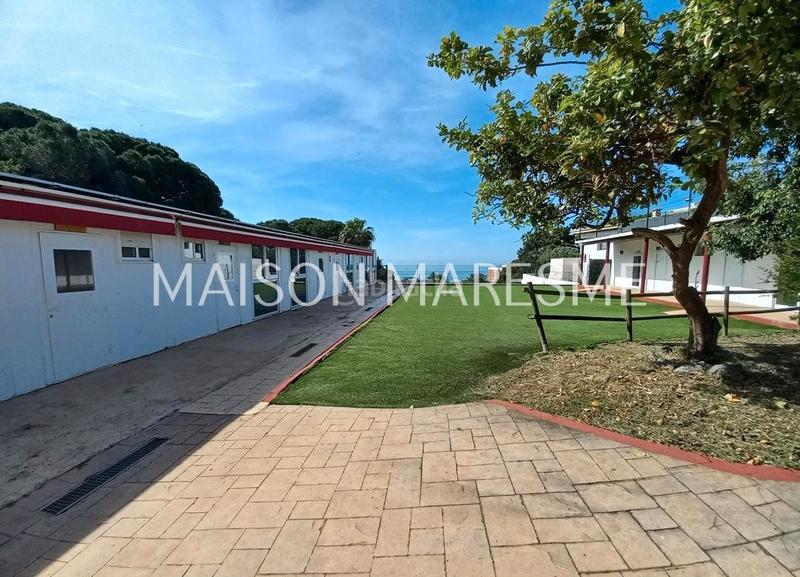 Foto 1ad4c940-568a-42f2-b1fb-b0f0b700e4cb. Casa espectacular finca en venta en Canet de Mar