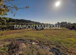 Finca rústica en Urbanitzacions. Parcela de terreno en venta