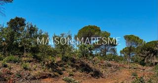 Finca rústica a Urbanitzacions. Parcela de terreno en venta