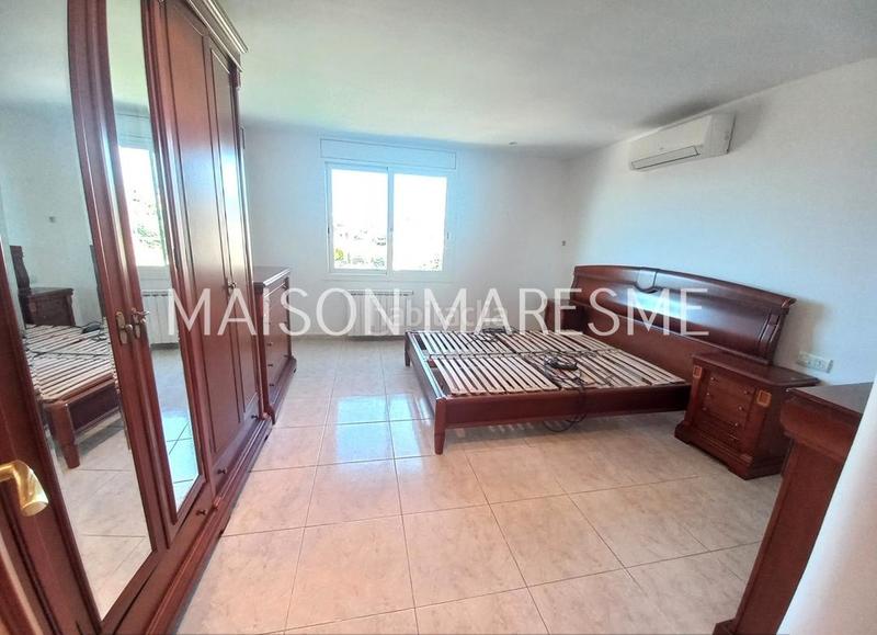 Foto 66f9f101-3fe0-49c5-b017-ec8eec224315. Rent house with fireplace heating parking pool in Canet de Mar
