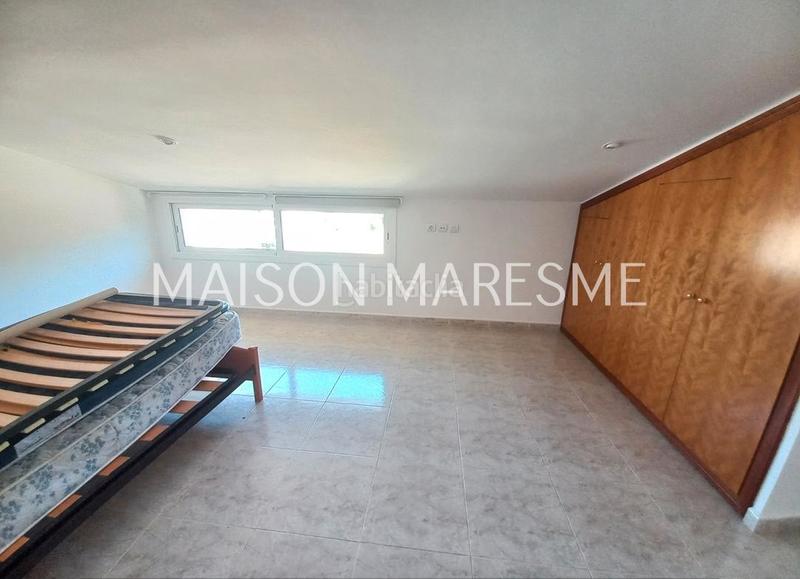 Foto 739c51fa-5cf2-461e-bdaf-ace3c5ae5e03. Rent house with fireplace heating parking pool in Canet de Mar