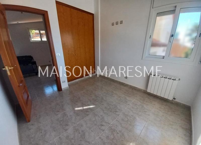 Foto bd04386e-5aa1-4709-b4eb-3c64ce53e1be. Rent house with fireplace heating parking pool in Canet de Mar