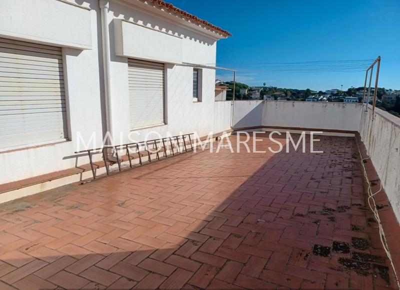 Foto fecd00c3-82b1-4bae-8a0f-2956dc1b0492. Piso  en venta, sin ascensor en Canet de Mar