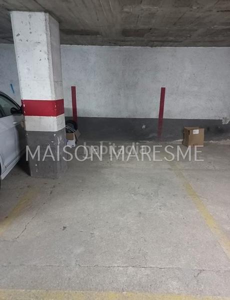 Foto 0dae966f-e3c5-4d33-b8d3-4f2634aadfa5. Alquiler parking coche parking en el centro en Canet de Mar