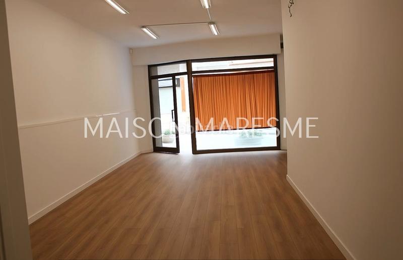 Foto 7e8f5f97-13d2-45f5-9a4d-0db554906475. Alquiler local comercial local en el centro en alquiler en Canet de Mar