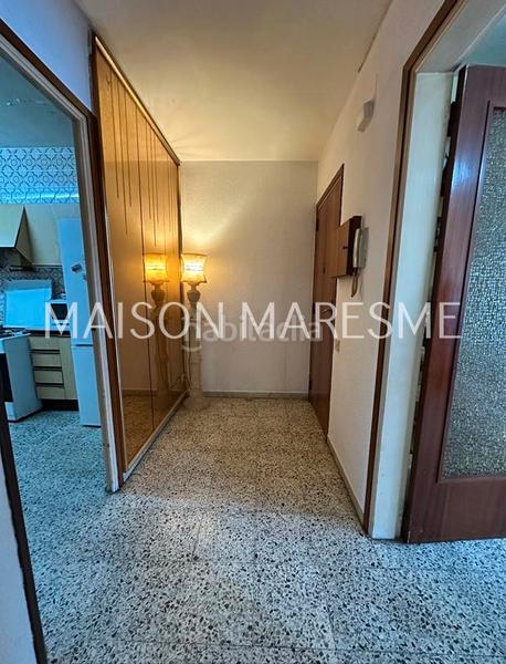 Foto 49e15961-f330-4e66-ad5e-1cdbc645ebac. Flat with fireplace in Canet de Mar