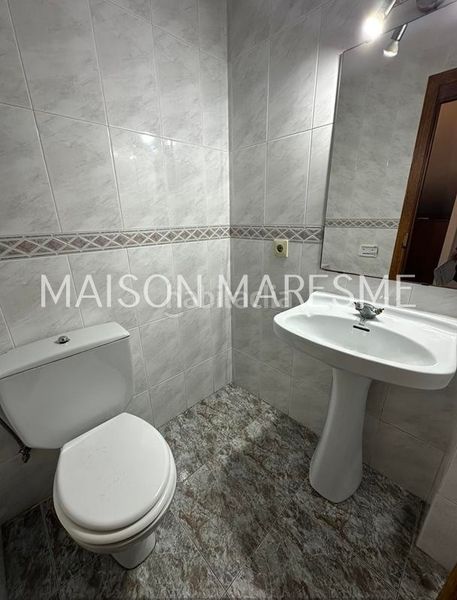 Foto 249c0388-7e54-4534-a406-3bed9609cc53. Casa adossada a Canet de Mar