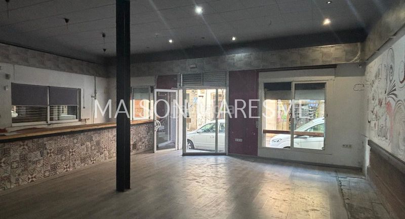 Foto cc939cf4-9b50-4e69-b631-8cb6499cc2cc. Local comercial a Canet de Mar