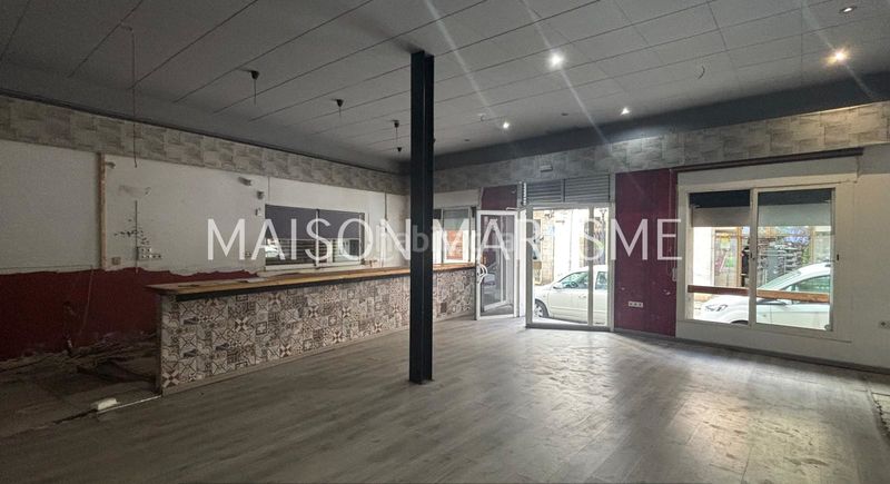 Foto fc0cb18c-71a3-46da-b5e6-30fbd2f67924. Local comercial a Canet de Mar