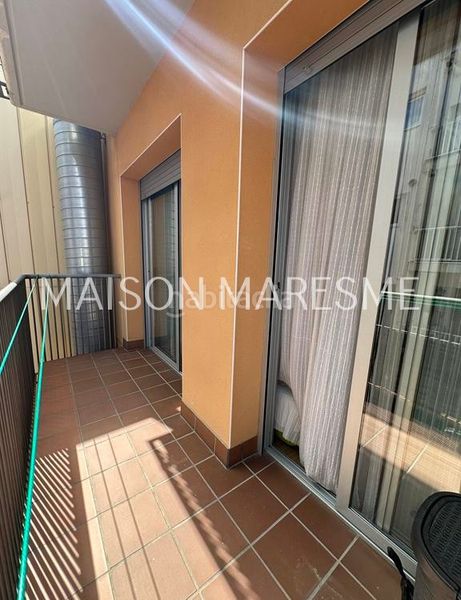 Foto 2705a516-6dba-470e-bd07-b4df40ac2365. Dúplex  en venta en Canet de Mar