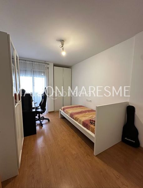 Foto 9fe23bf2-a94f-452d-84bc-d8962078a5fe. Dúplex  en venta en Canet de Mar