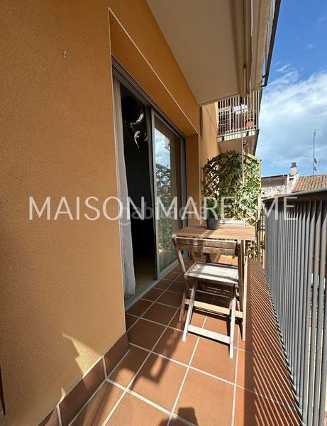 Foto a06e580d-2a8c-4bca-a4a8-87758f1b6de8. Dúplex  en venta en Canet de Mar