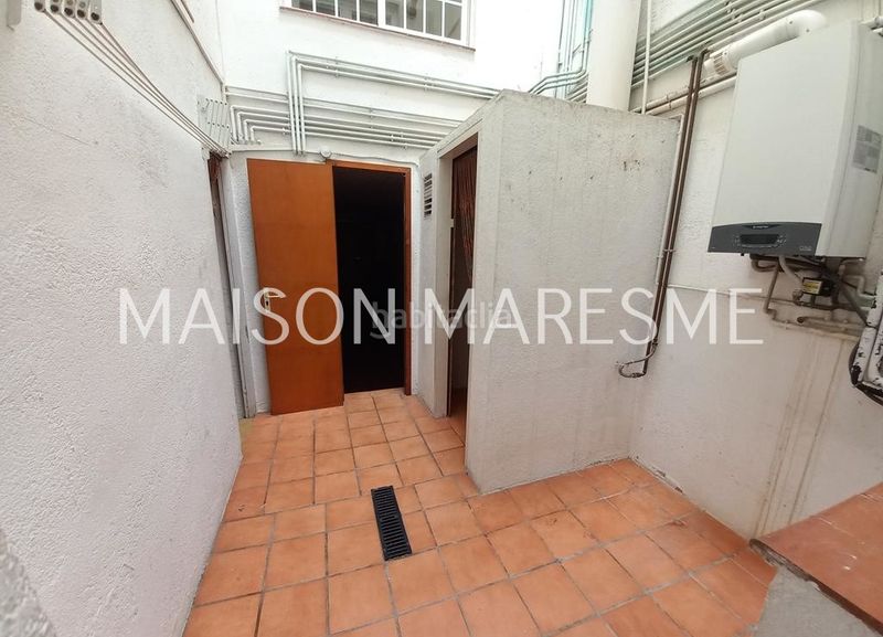 Foto 5a7117be-eb1f-4915-ac2f-9f2abed1fa48. Duplex con camino riscaldamento parcheggio in Canet de Mar