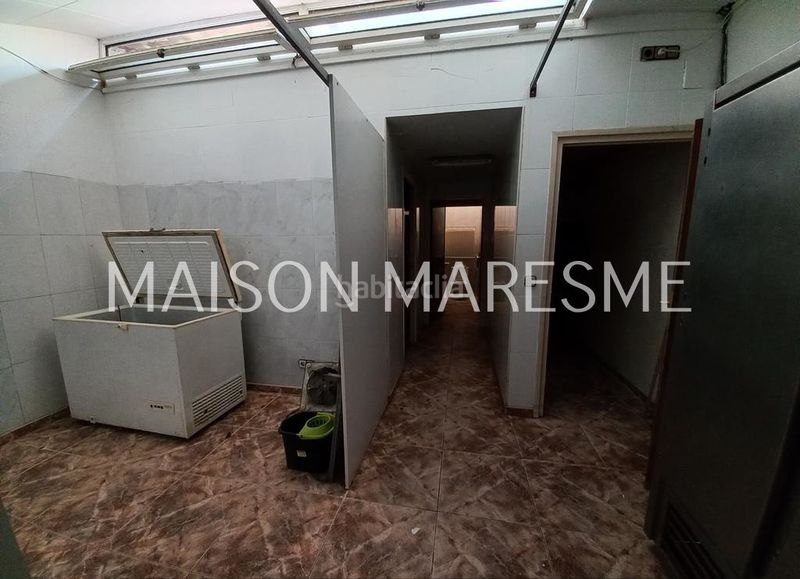 Foto fc70b6d3-5ad5-4ab8-a7ea-efef900409a5. Local comercial a Canet de Mar