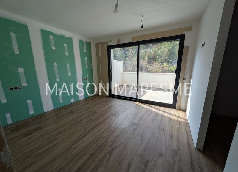 Foto 8ff1657e-bf38-4634-b613-b79f08d1a8fe. Affitto casa a schiera con riscaldamento parcheggio piscina in Canet de Mar