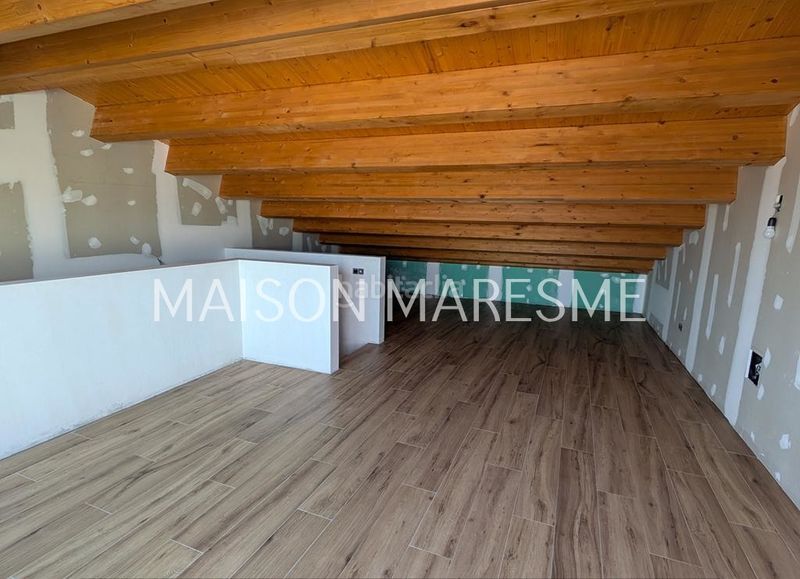 Foto f2d48b02-9312-4461-9aa5-838bae26ee74. Affitto casa a schiera con riscaldamento parcheggio piscina in Canet de Mar