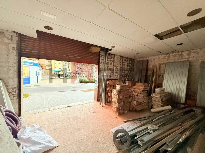 Foto 383200ce-a63b-45b0-8b4d-c118ca718c34. Alquiler local comercial  en alquiler, junto a ambulatorio en Prat de Llobregat (El)
