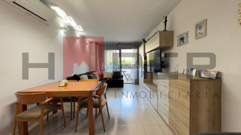 Foto 6ac35f26-2d9e-4591-9c02-57ae97410388. Piso  en avda diagonal con parking en finca en Barcelona