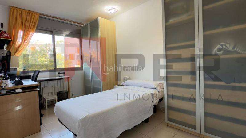 Foto 85ed9c9b-b977-4124-a814-46f277ed11df. Piso  en avda diagonal con parking en finca en Barcelona