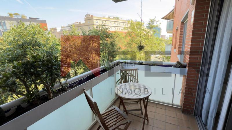 Foto f8d3dd46-15c6-48f4-a2ab-8d5e069aca7d. Piso  en avda diagonal con parking en finca en Barcelona