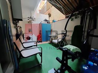 Appartement  Girona. Piso en venta, junto a plaza constitucion