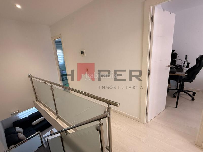 Foto 328688dc-1157-49e2-abcf-f6c4f12d39b7. Zweistöckige wohnung in Sagnier-Plaça de Catalunya Prat de Llobregat (El)