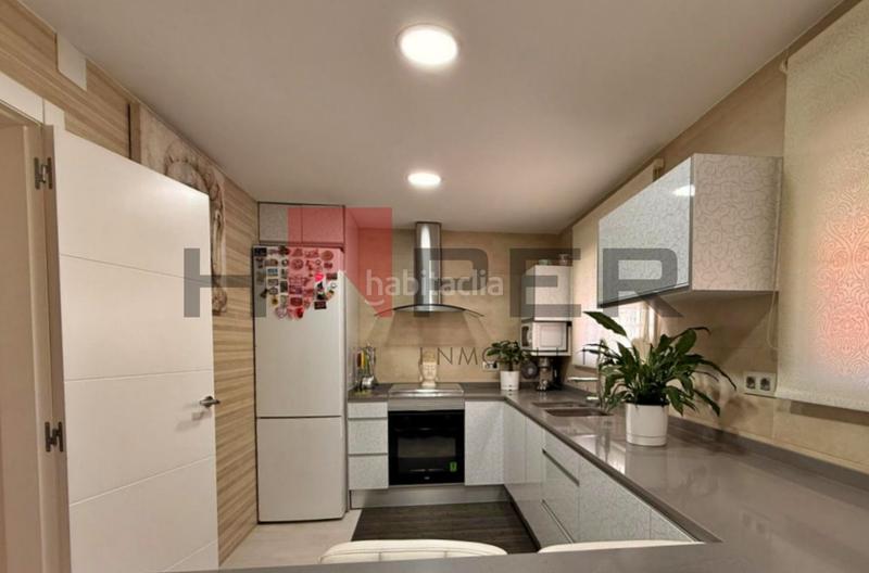 Foto 45b3b5a7-49e8-4f43-9253-2cd06988c576. Zweistöckige wohnung in Sagnier-Plaça de Catalunya Prat de Llobregat (El)