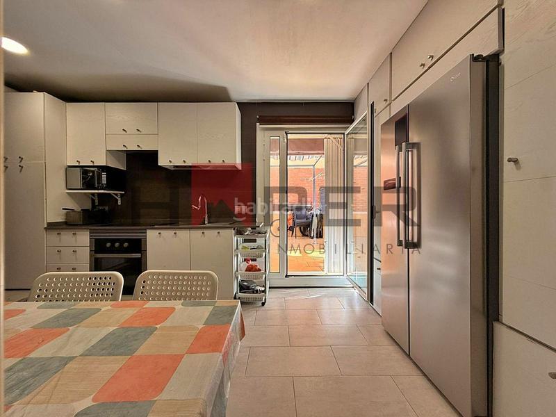 Foto 6e042995-9245-4a6a-8613-c00215490a1d. Zweistöckige wohnung in Sagnier-Plaça de Catalunya Prat de Llobregat (El)