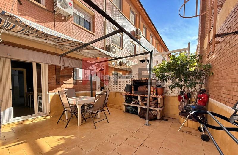 Foto 723ede9a-2a5e-4c81-946e-f3e046cfa454. Zweistöckige wohnung in Sagnier-Plaça de Catalunya Prat de Llobregat (El)