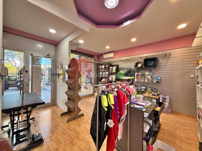 Foto 0d85d53c-48f0-4a2e-a410-f384f6676c0e. Local commercial dans Lloreda Badalona