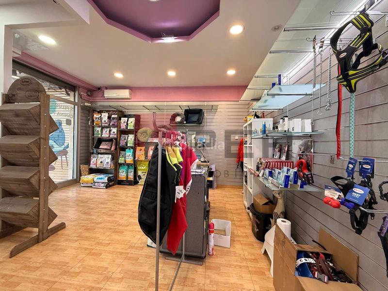 Foto b85883fb-84f9-4f36-aa9a-d384f538ed15. Local commercial dans Lloreda Badalona