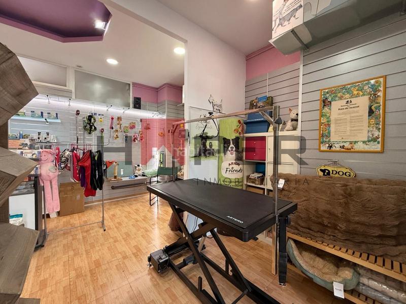 Foto d545b5fd-464b-484a-97cb-44a70fbedbb0. Local commercial dans Lloreda Badalona