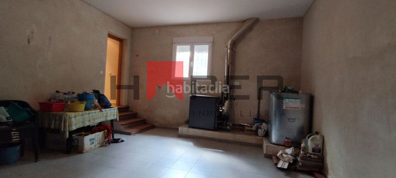 Foto cf6b4355-ac54-4969-980f-39ee7d533d06. Chalet  independiente con parcela de 608 m en Navarredondilla