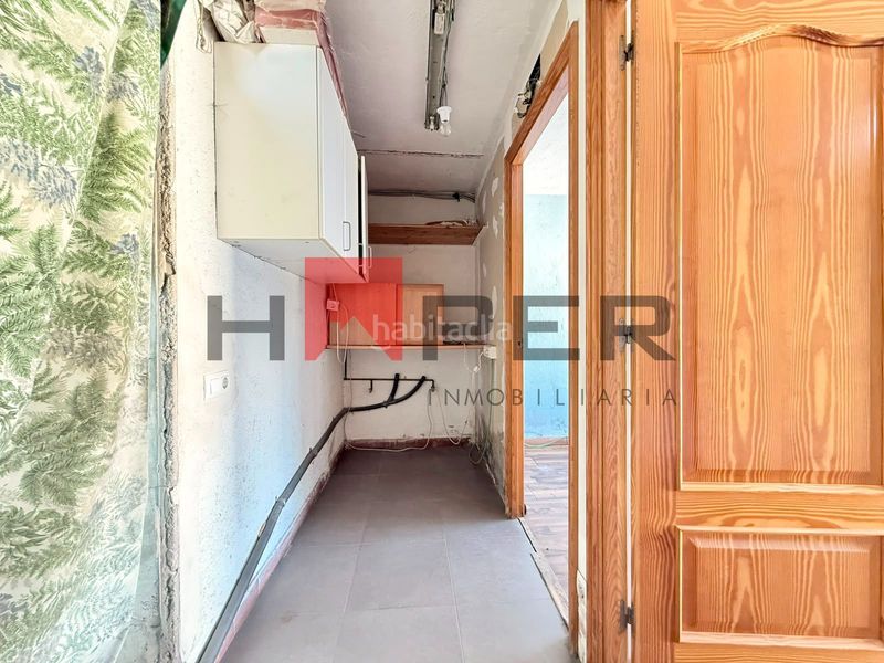 Foto 01aebb9c-a142-426f-9cd9-0499902853d7. Casa adossada amb aparcament a Canet de Mar