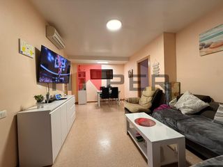 Àtic a Sant Cosme-La Granja. Piso 4 habitaciones y 2 baños