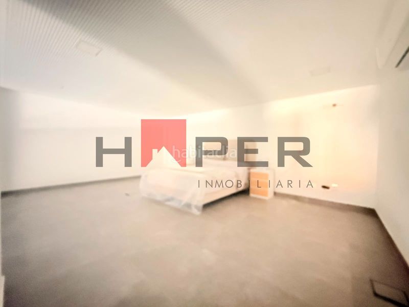 Foto 4469e5e2-63c3-467a-87ff-5423f85459e1. Local comercial a Estruch-Eixample Prat de Llobregat (El)