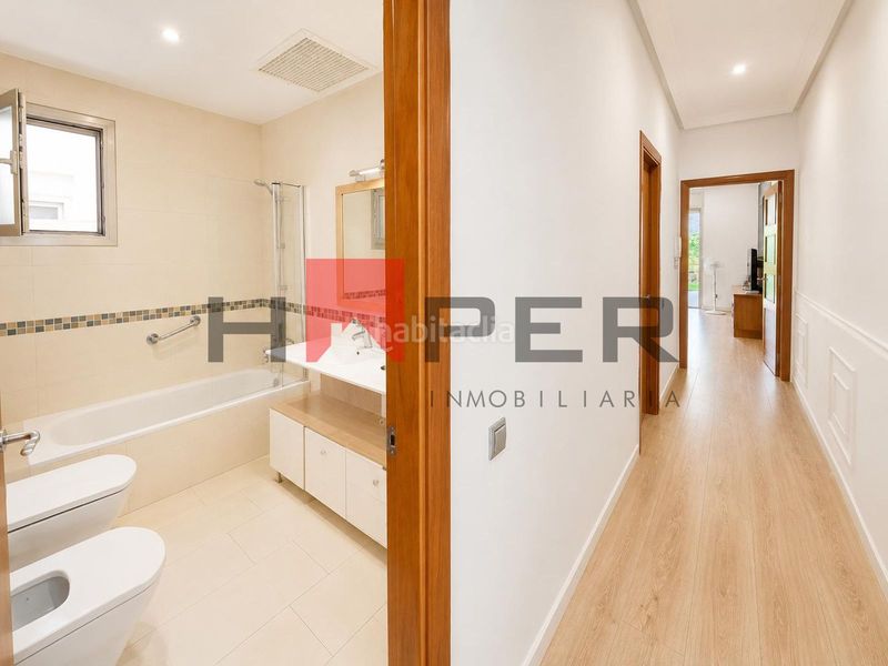 Foto 33e1a600-6e3e-4203-8869-8428b845acce. Casa a Centre Prat de Llobregat (El)
