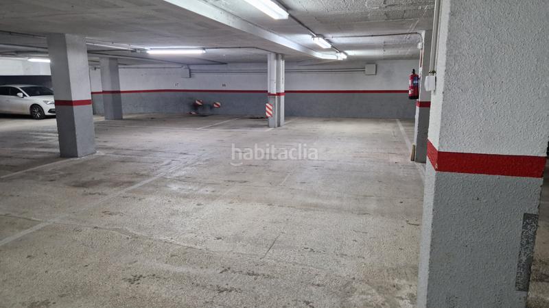 Foto 0b8b385c-6948-4886-abcc-51d90f076709. Parking coche 2 plazas de aparcamiento céntricas en Piera