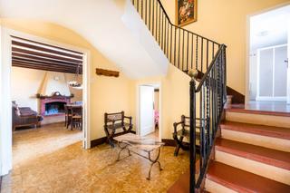 Mas à Vilanova d´Escornalbou. Casa rural esquinera, en funcionamiento (con licencia de alquile