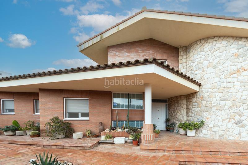 Foto 0537b40e-b3dd-49fa-85e9-fd096e586f18. Chalet mit heizung parking pool in Castellvell del Camp