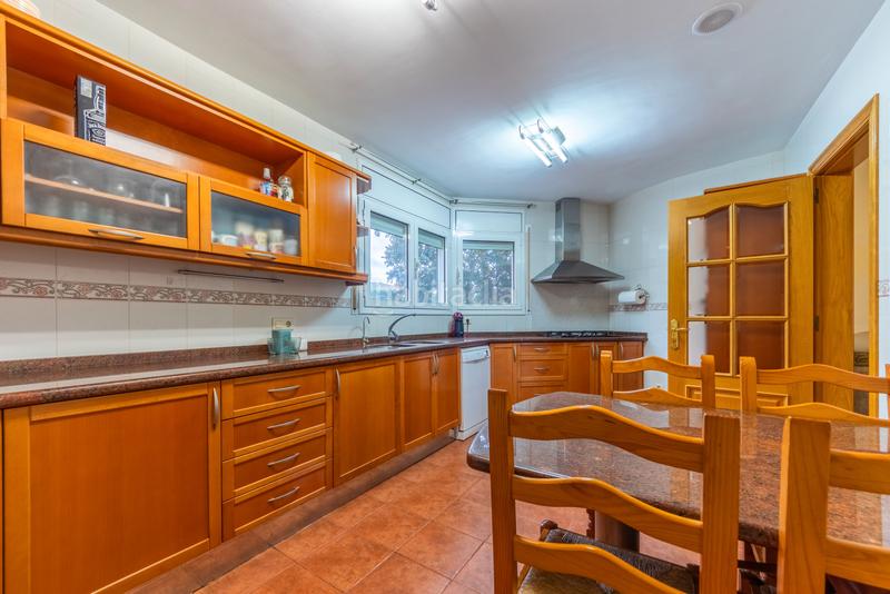 Foto 355d5cc2-2f3f-46af-af99-ac457009a165. Chalet mit heizung parking pool in Castellvell del Camp