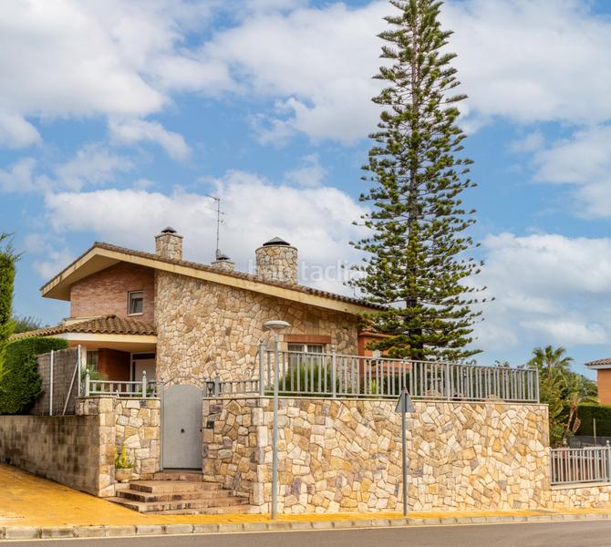 Foto e644ca35-0661-4fcc-9b9f-f72e6e643f52. Chalet mit heizung parking pool in Castellvell del Camp