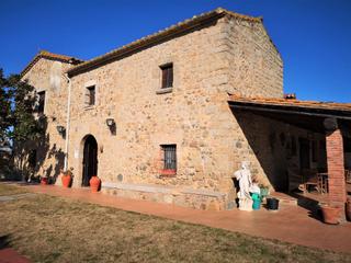 Masía en Llagostera. Masía catalana en llagostera.