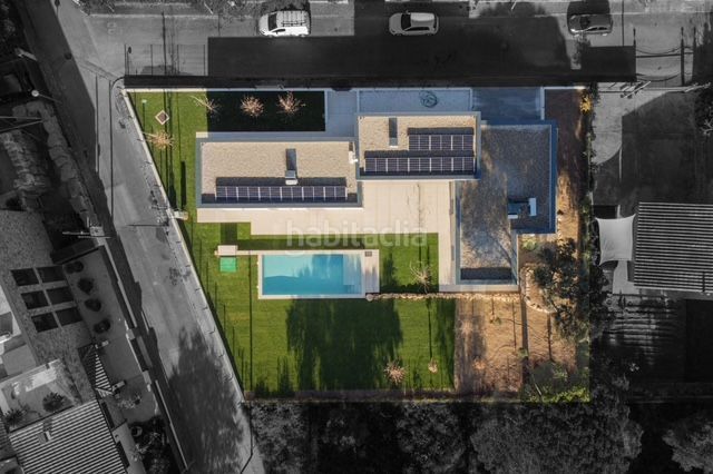 Foto 4a6c99c6-fc3e-4746-82e7-ce9b300a8a17. Casa amb calefacció aparcament piscina a Llagostera