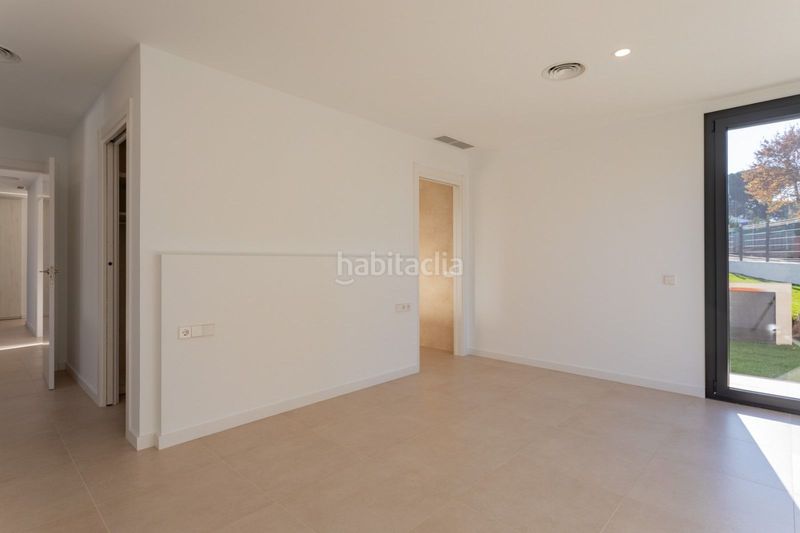 Foto f8fad885-8251-407c-be03-ab4d231ffbec. Casa amb calefacció aparcament piscina a Llagostera